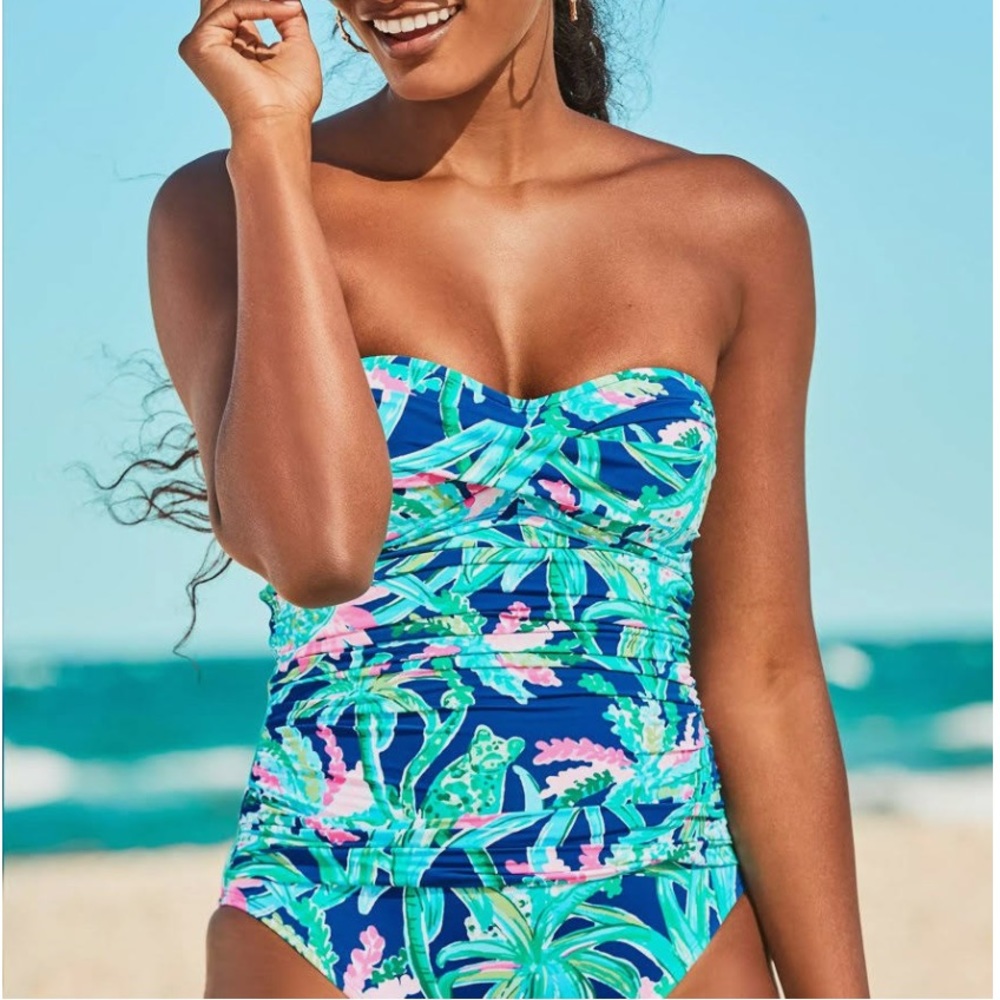Lilly Pulitzer Flamenco One Piece - Picture 4 of 16
